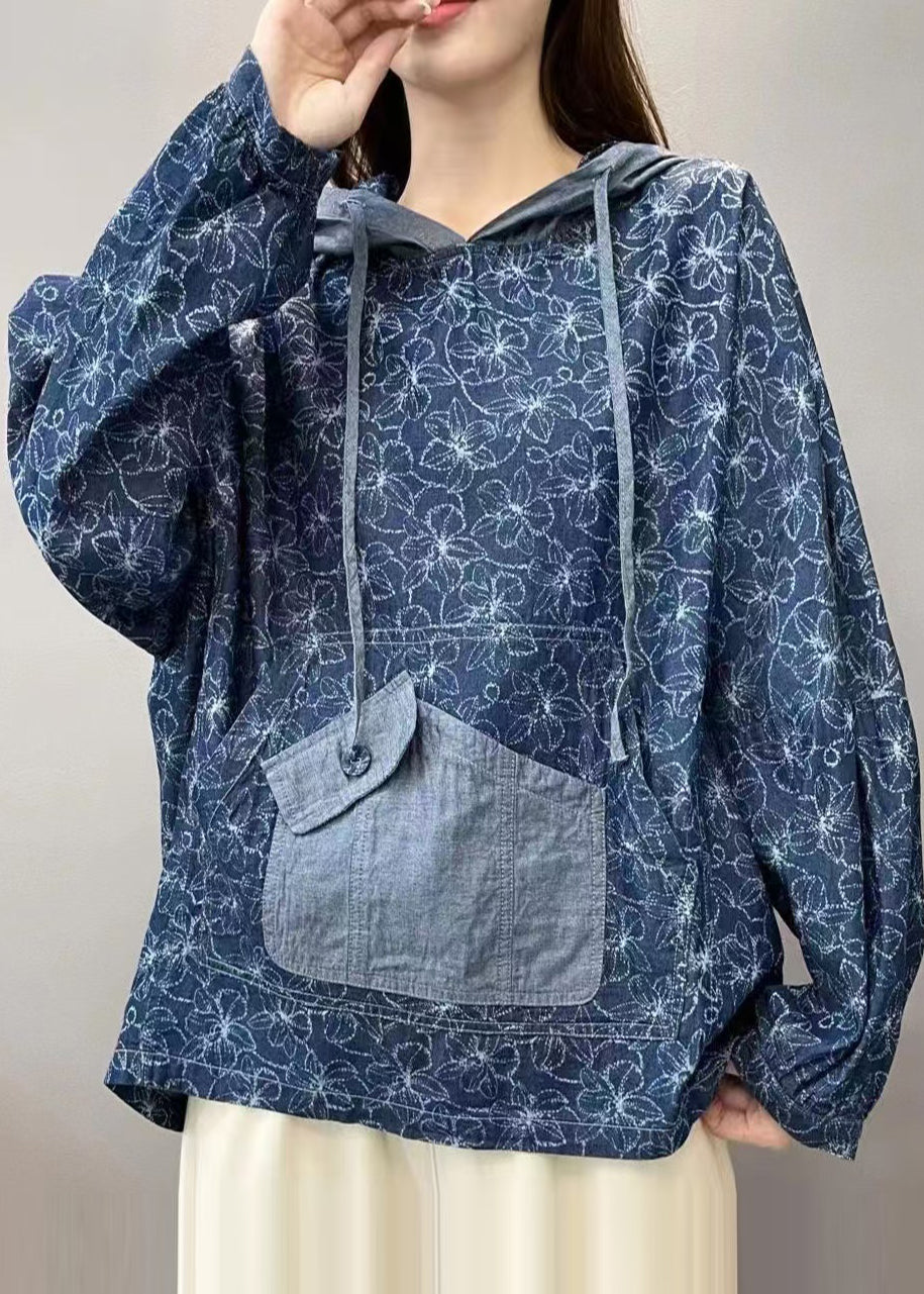 A Vintage Style Pullover with Delicate Timeless Details