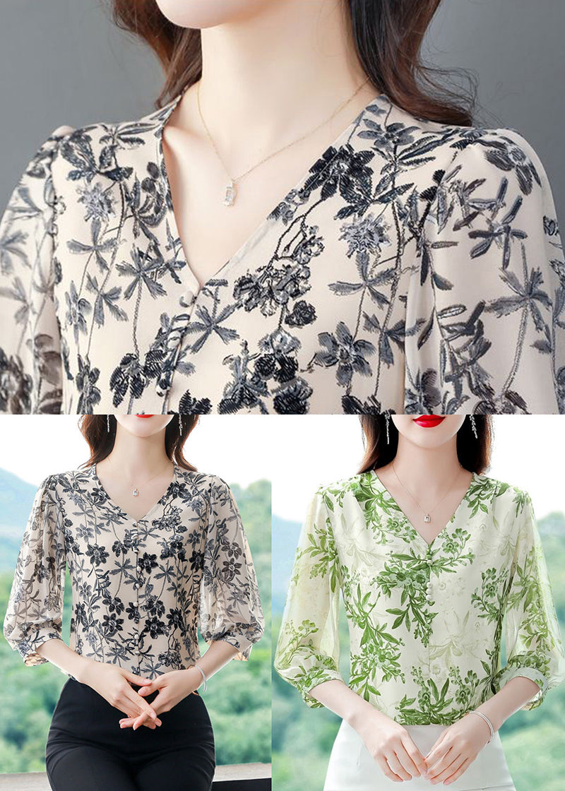 Classic Vintage & Enduringly Stylish Blouse