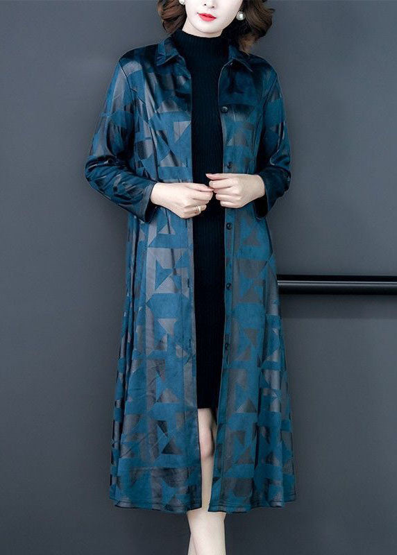 Beautifully Crafted Coat in a Classic Style