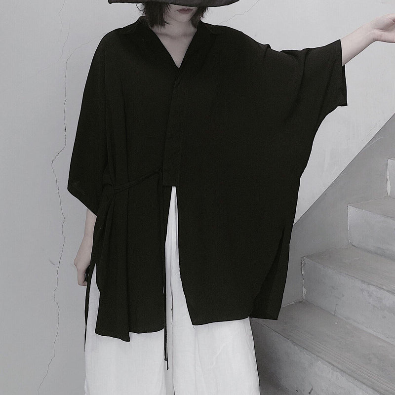 Beautifully Crafted Blouse in a Classic Style