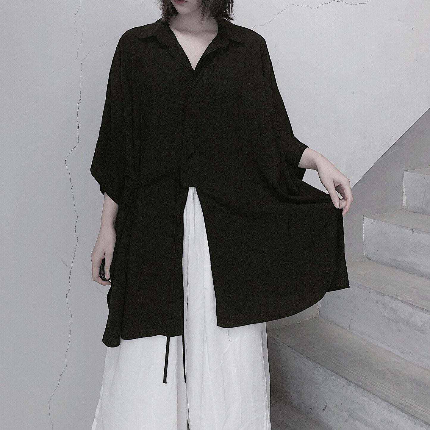 Beautifully Crafted Blouse in a Classic Style