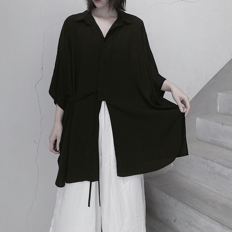 Beautifully Crafted Blouse in a Classic Style