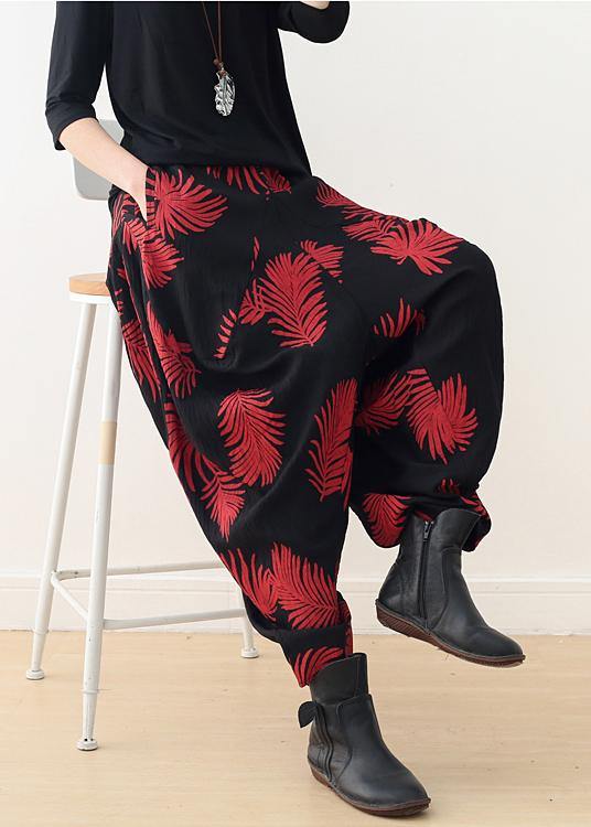 Well Tailored Pants with a Graceful Silhouette