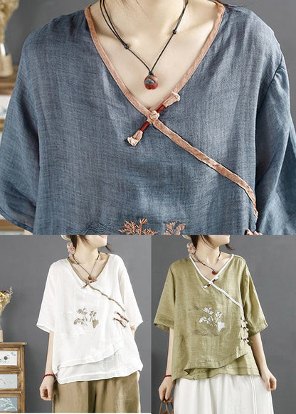 Sophisticated Top with a Clean Classic Look