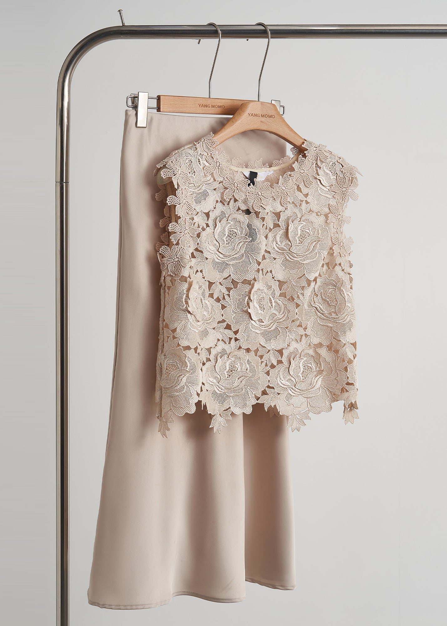 Polished Garment with an Effortless Classic Look