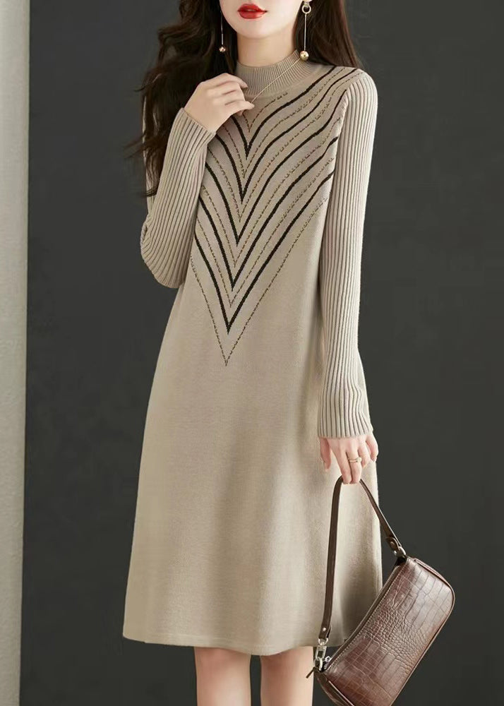 Sophisticated Dress with a Clean Classic Look