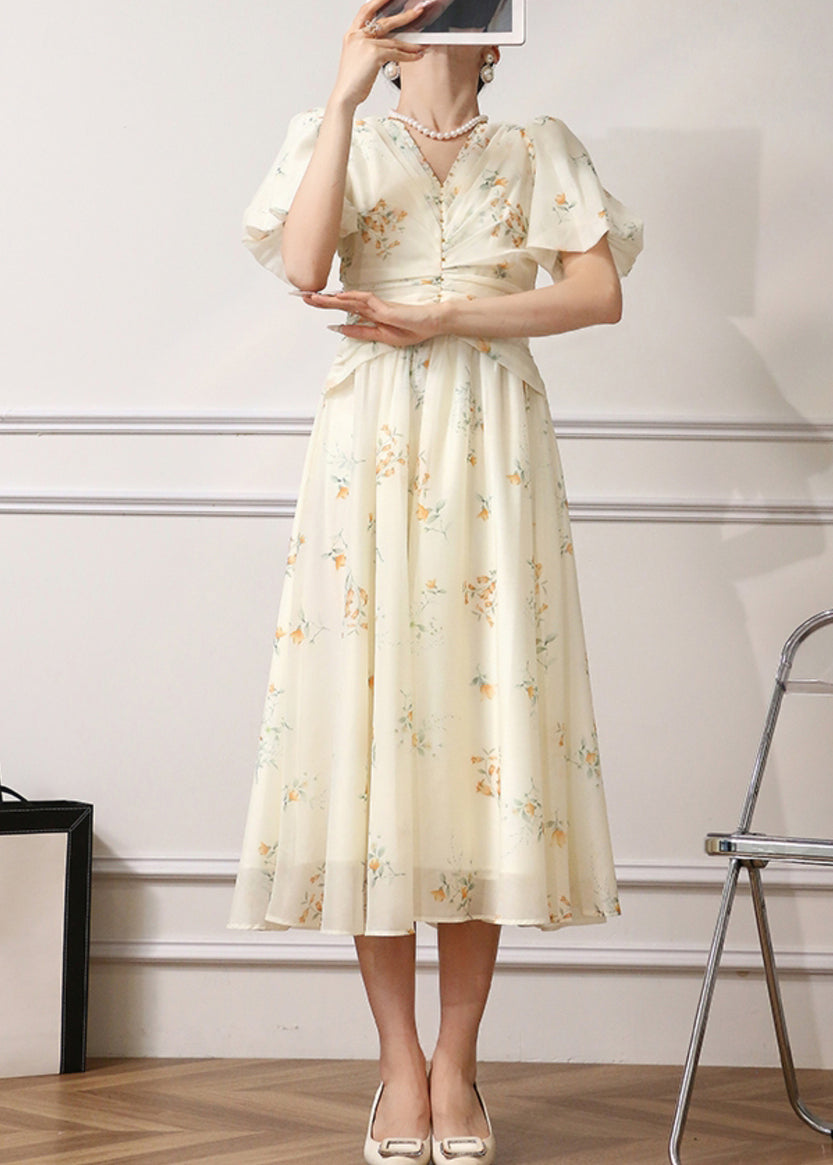 Effortlessly Elegant Dress with a Timeless Design