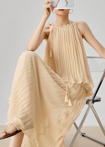 Beautifully Crafted Top in a Classic Style