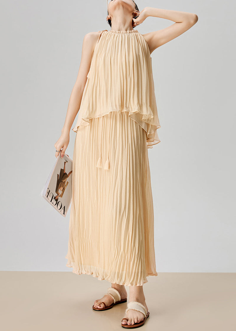 Beautifully Balanced Top with Timeless Character