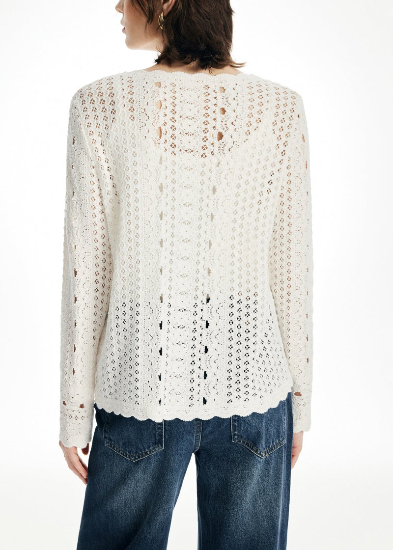 Classic Vintage Cardigan with a Flattering Fit