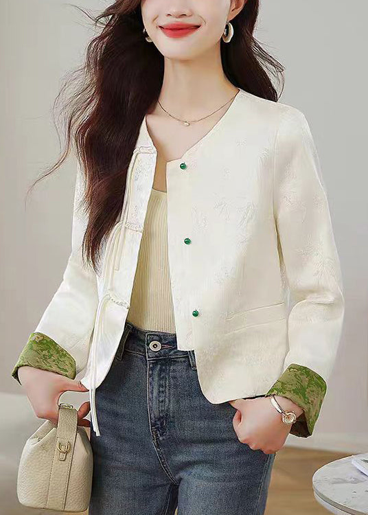 Polished Coat with an Effortless Classic Look