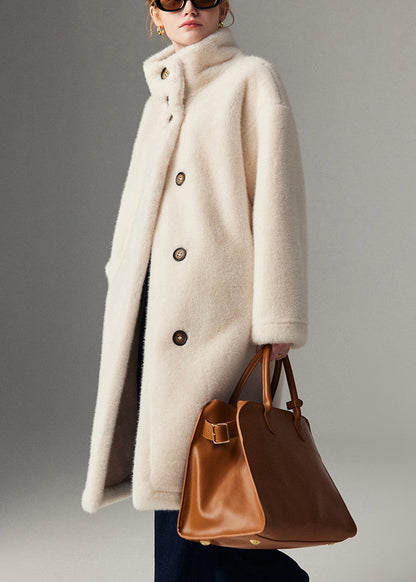 Classic Vintage & Enduringly Stylish Coat