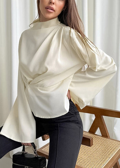 Classic Vintage Shirt with a Flattering Fit
