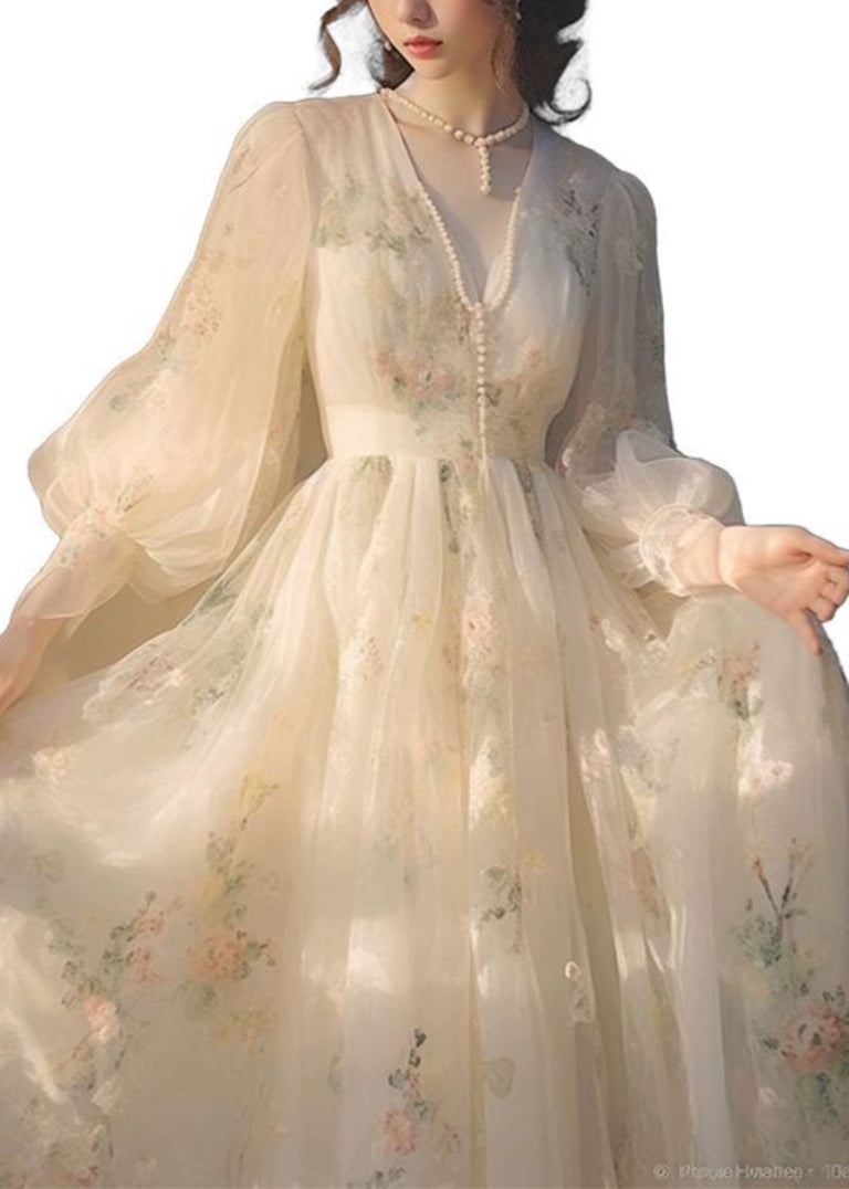 Beautifully Crafted Dress in a Classic Style