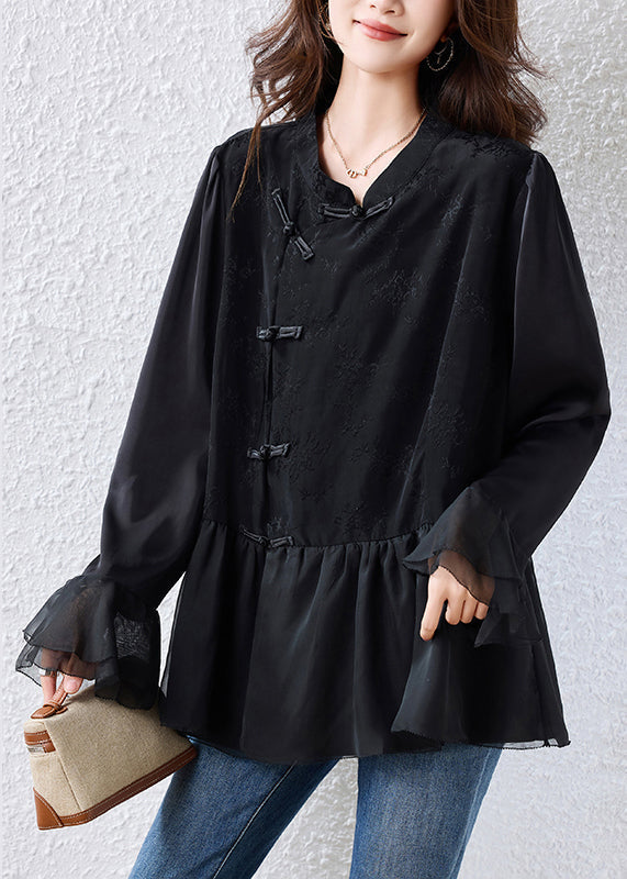 Classic Vintage Shirt with a Flattering Fit