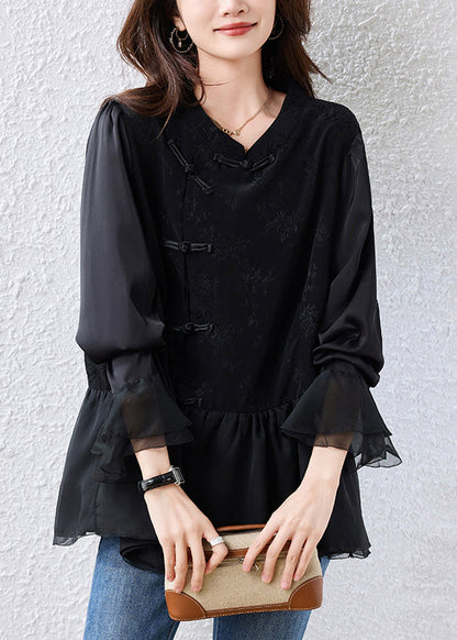 Classic Vintage Shirt with a Flattering Fit