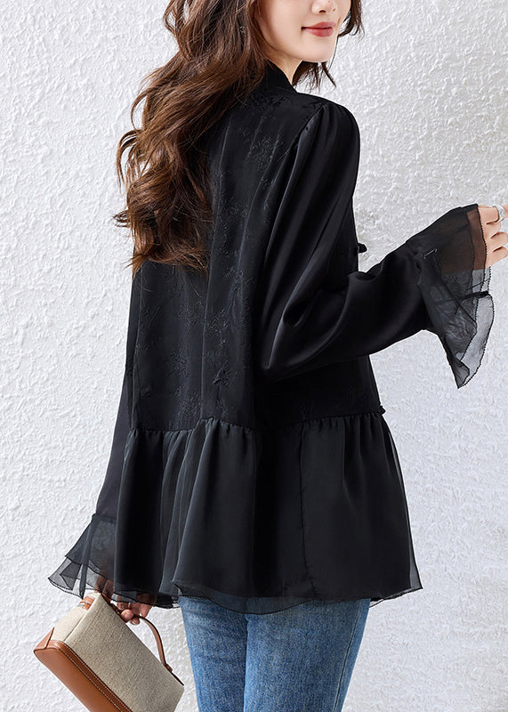 Classic Vintage Shirt with a Flattering Fit