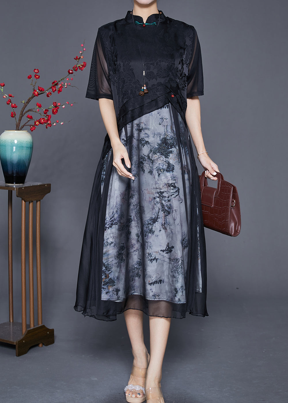 Classic Vintage & Enduringly Stylish Dress