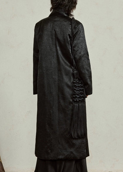 Beautifully Finished Coat in a Timeless Design