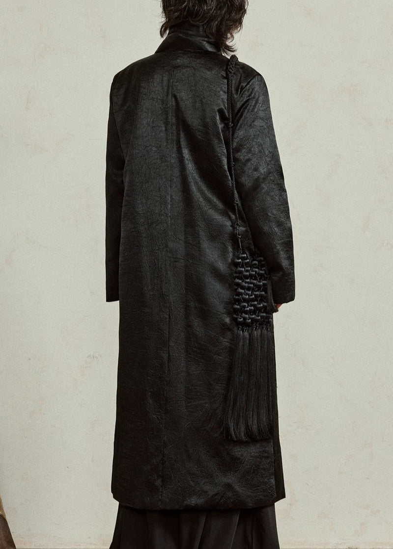 Beautifully Finished Coat in a Timeless Design