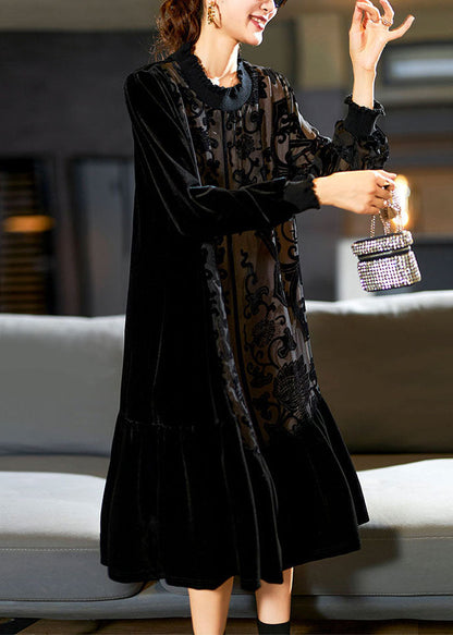 Effortlessly Elegant Dress with a Timeless Design