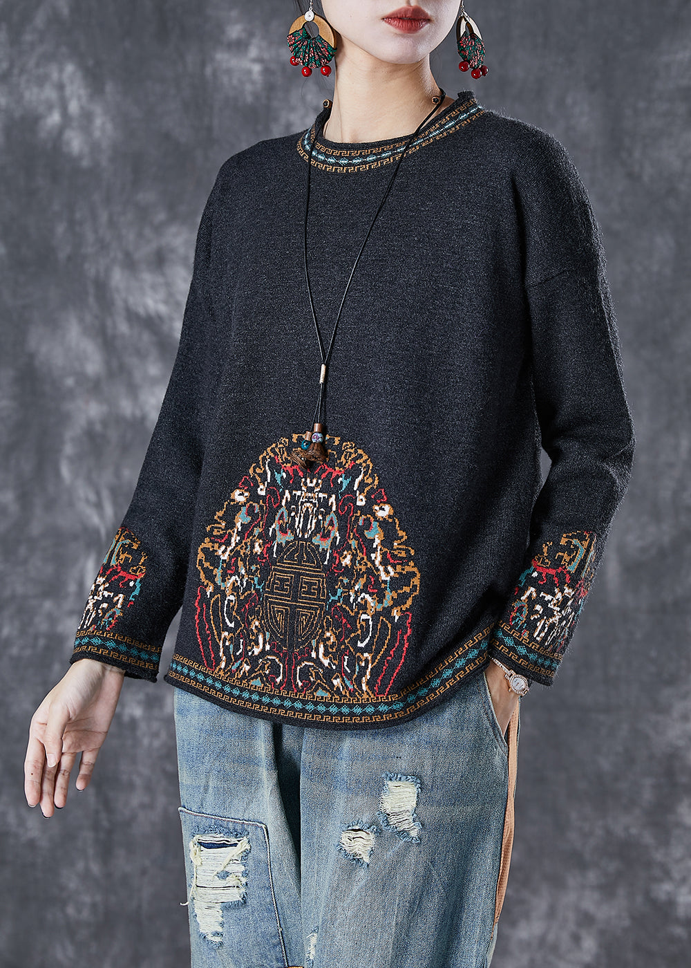 Classic Vintage & Enduringly Stylish Blouse