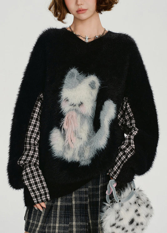 Well Tailored Sweater with a Graceful Silhouette