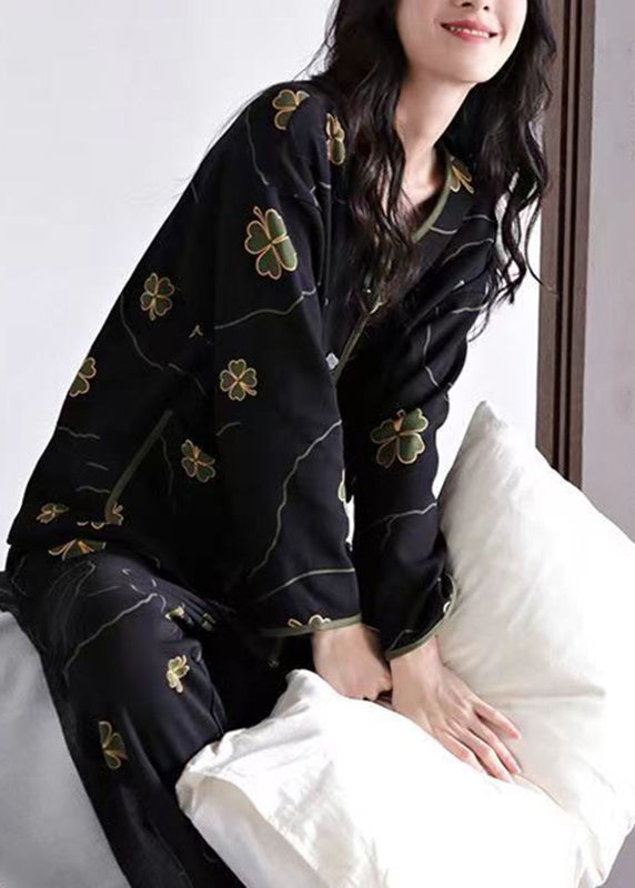 Beautifully Finished Garment in a Timeless Design