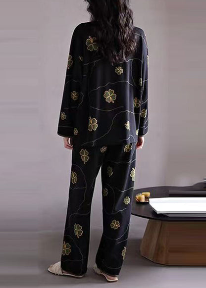 Beautifully Finished Garment in a Timeless Design