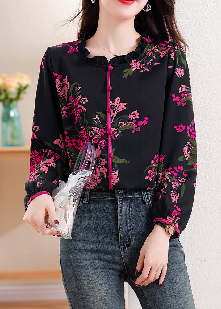 A Vintage Style Top with Delicate Timeless Details