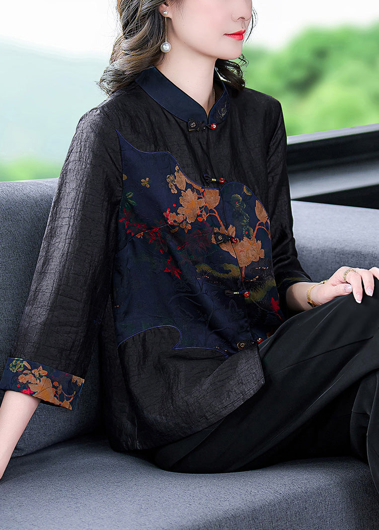 Effortlessly Elegant Shirt with a Timeless Design