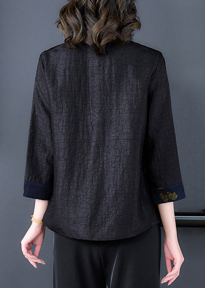 Effortlessly Elegant Shirt with a Timeless Design