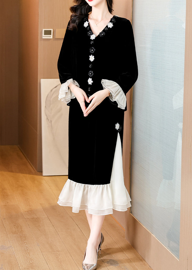 A Vintage Style Top with Delicate Timeless Details