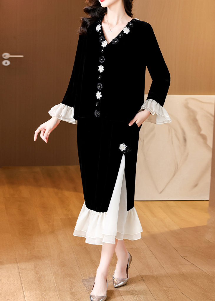 A Vintage Style Top with Delicate Timeless Details