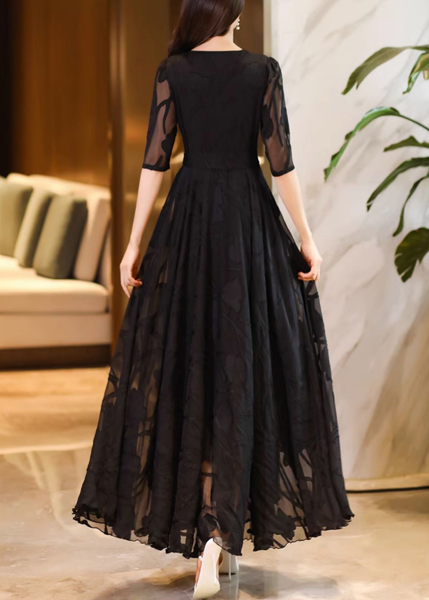 Polished Dress with an Effortless Classic Look