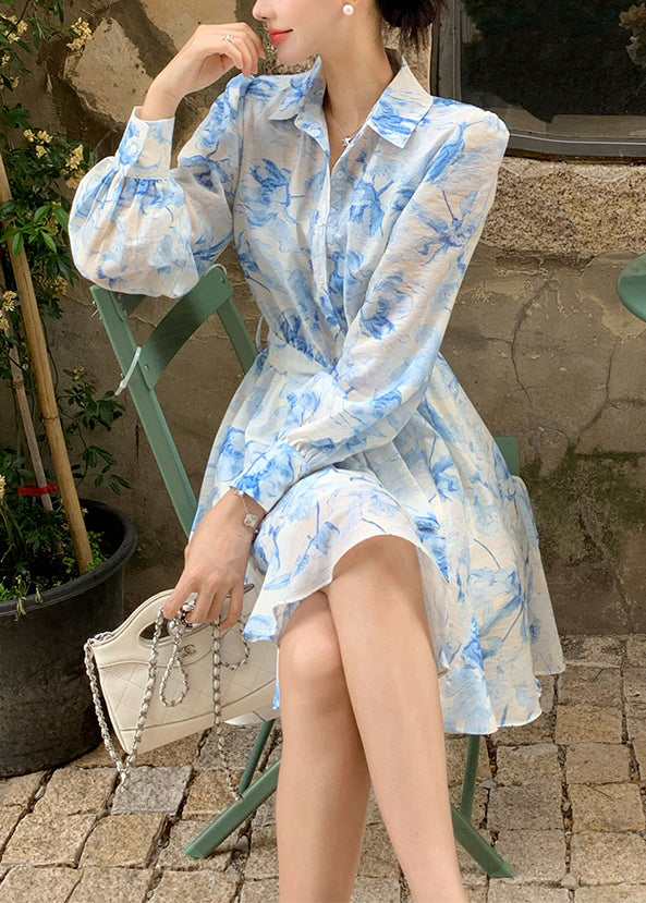 Sophisticated Blouse with a Clean Classic Look