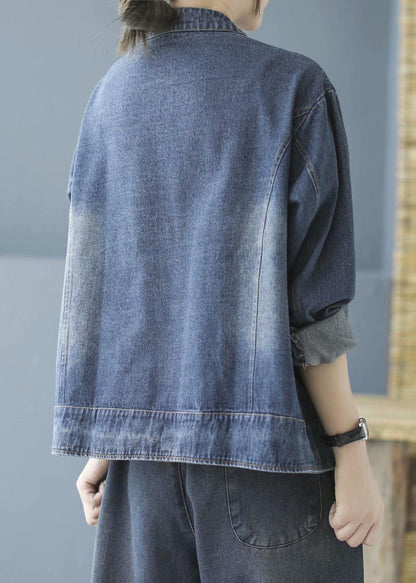 Elegantly Styled Coat for Everyday Wear