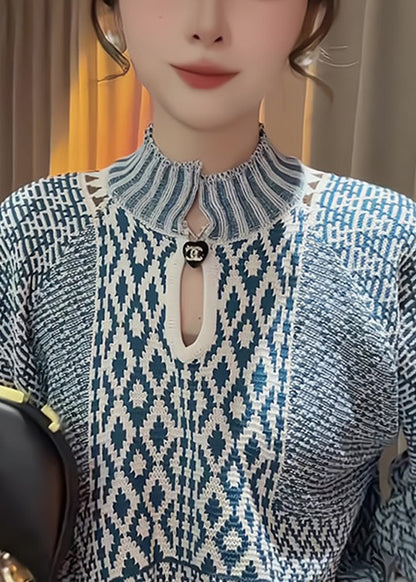 Gracefully Styled Sweater for Any Occasion