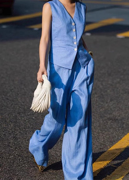 Effortlessly Elegant Pants with a Timeless Design