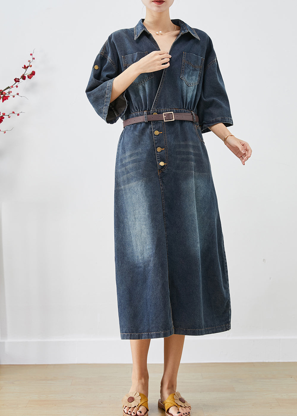 Sophisticated Dress with a Clean Classic Look