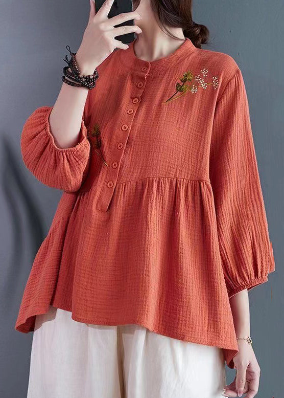 Effortlessly Elegant Top with a Timeless Design