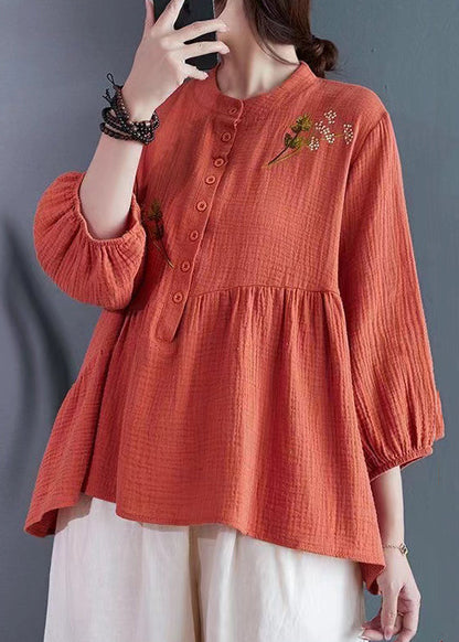 Effortlessly Elegant Top with a Timeless Design