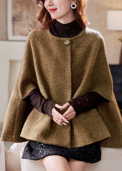 Classic Vintage & Enduringly Stylish Coat