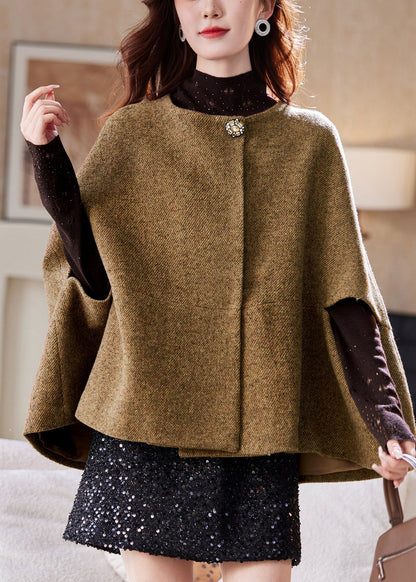 Classic Vintage & Enduringly Stylish Coat