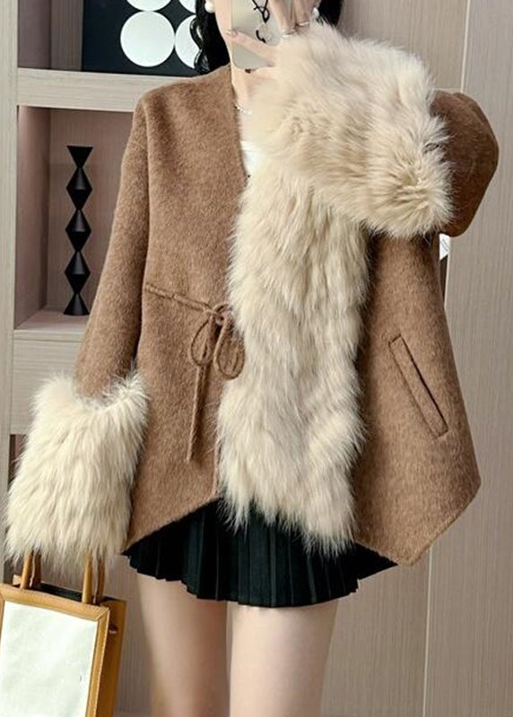 Effortlessly Elegant Coat with a Timeless Design