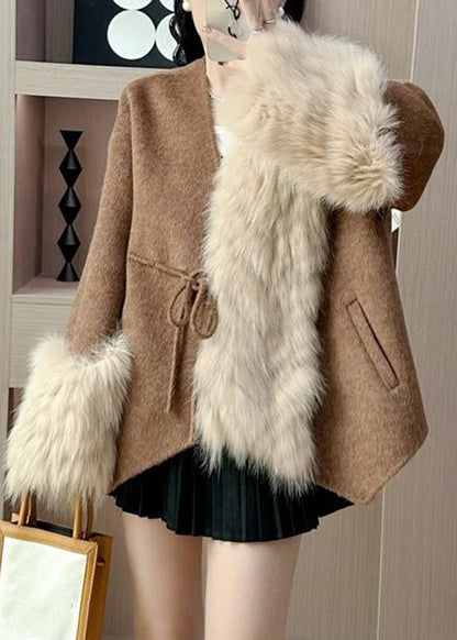 Effortlessly Elegant Coat with a Timeless Design
