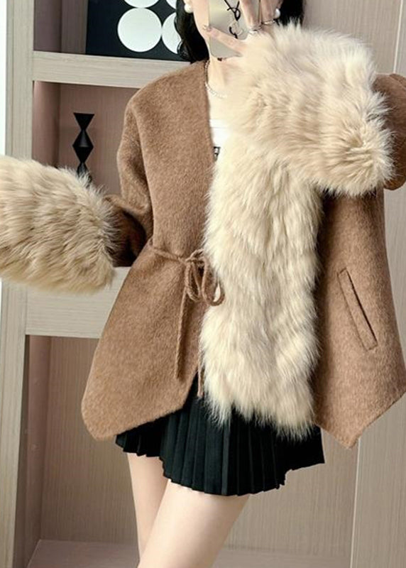 Effortlessly Elegant Coat with a Timeless Design