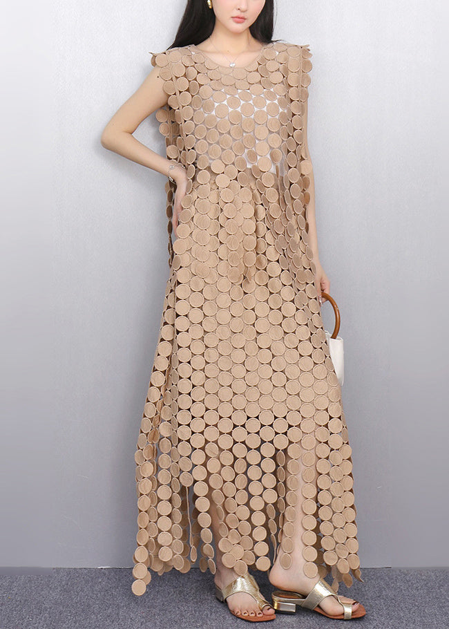 Effortlessly Elegant Garment with a Timeless Design