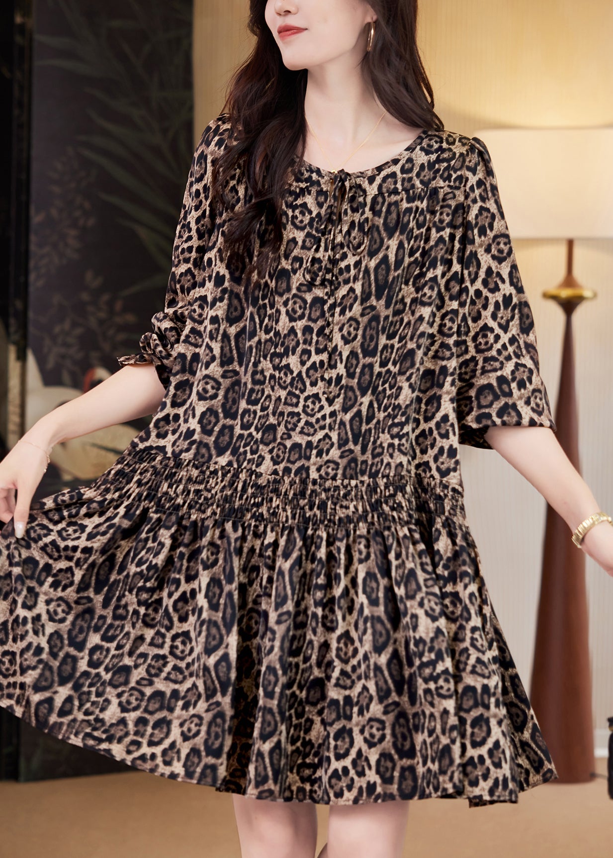 Sophisticated Dress with a Clean Classic Look