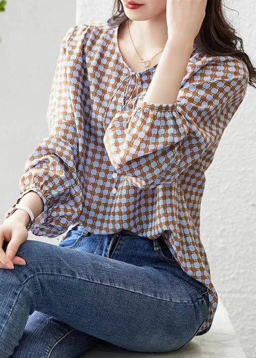 Beautifully Finished Blouse in a Timeless Design